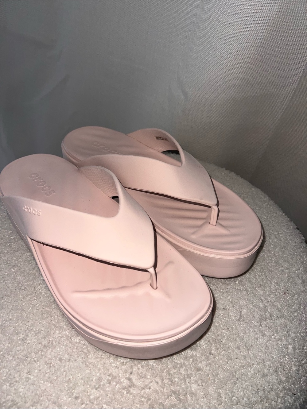 CROCS Women's Getaway Platform Flip Sandals - Pale Blush Pink